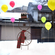 Load image into Gallery viewer, Glizhome 36"H Rusty Metal Bike Wheel Snowman Yard Stake or Wall Decor with Plaid Scarf