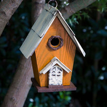 Load image into Gallery viewer, Glitzhome 10.63"H Distressed Wooden Birdhouse