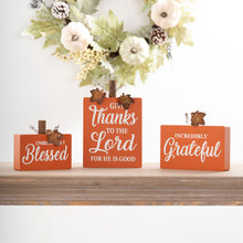 Load image into Gallery viewer, 3PK Fall Wooden Pumpkin Table Decor Set