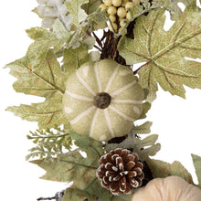 Load image into Gallery viewer, 22"D Pumpkin Wreath with Green Leaf and Berries