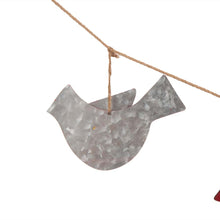 Load image into Gallery viewer, 72"L Metal Christmas Cardinal Garland