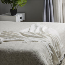Load image into Gallery viewer, White Geometry Cotton Woven Throw